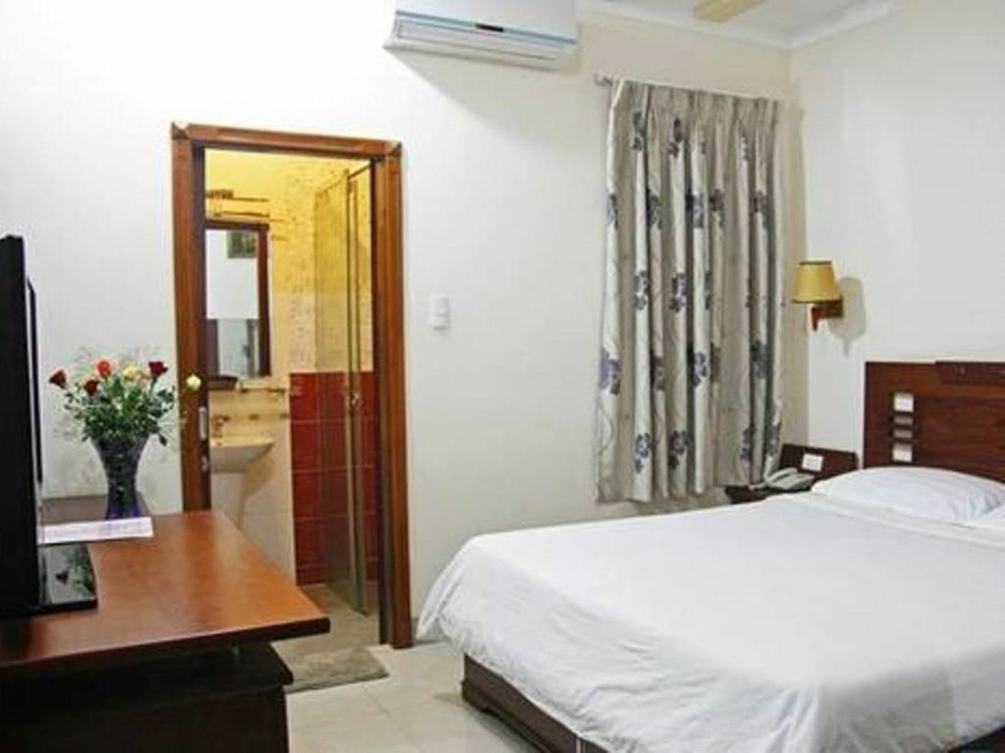 An Binh 2 Hotel Bandar Ho Chi Minh Luaran gambar